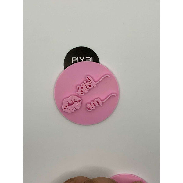 Valentines Day / Kiss me Stamp